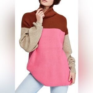FREE PEOPLE Softly Structured Color block Turtleneck Sweater - Size XSmall